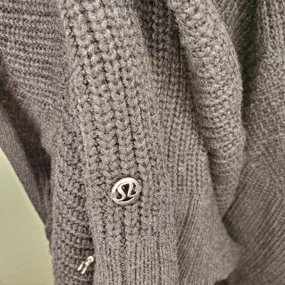 NWT Lululemon Sincerely Yours Wrap Sweater Heathered Deep Coal Size Large - Picture 11 of 12
